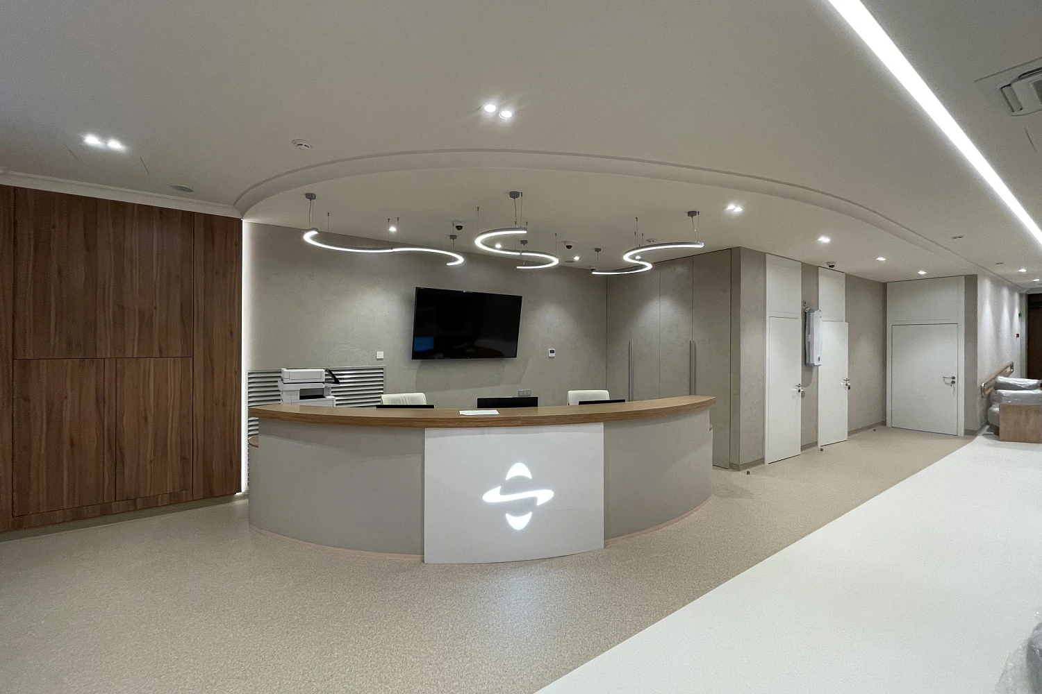 Многопрофильный медицинский центр «АТЛАС», г. Москва, ул. Серпуховской Вал, 21