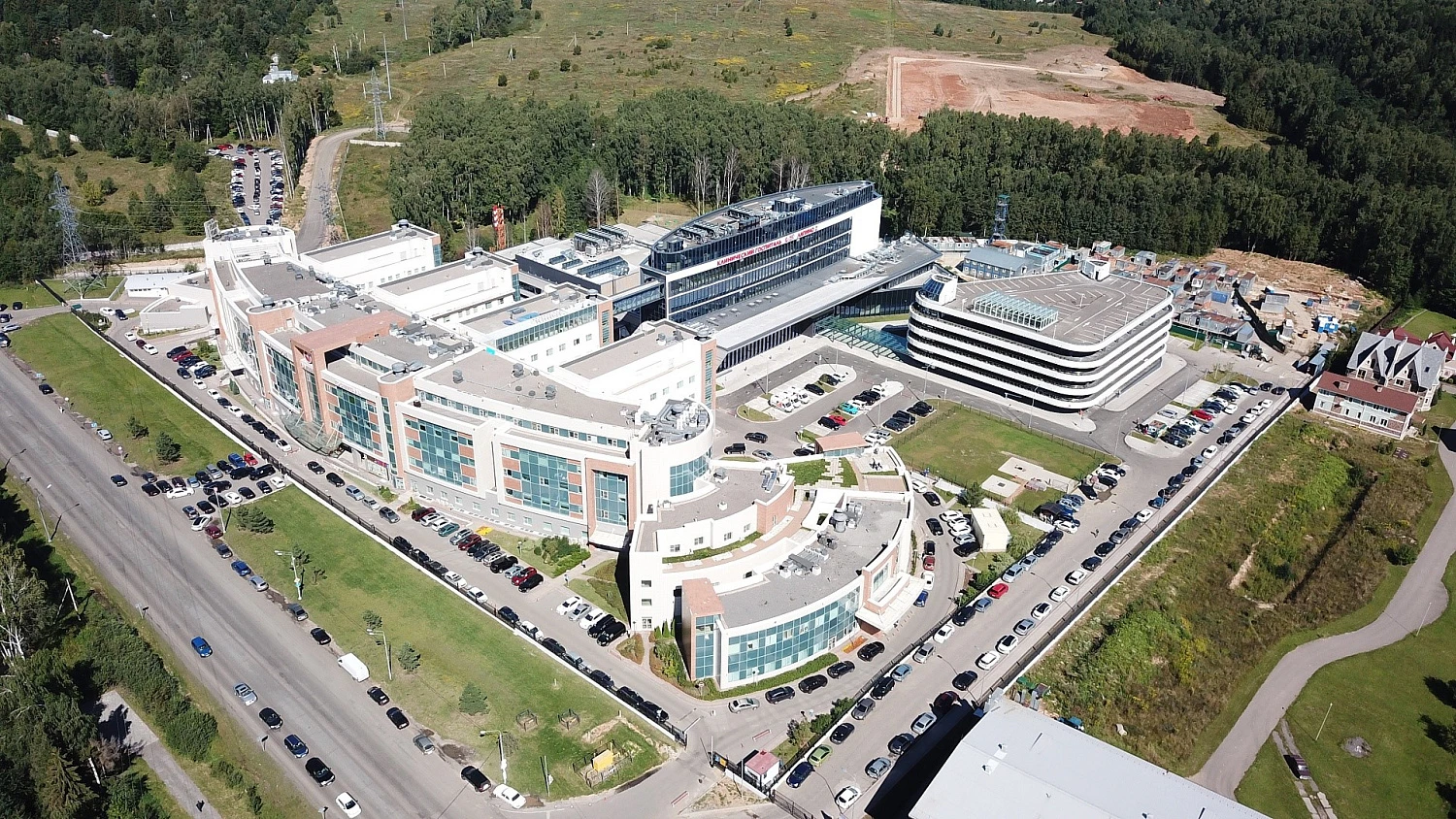 Клинический госпиталь «ЛАПИНО», МО, дер. Лапино, 1-е Успенское ш., 111