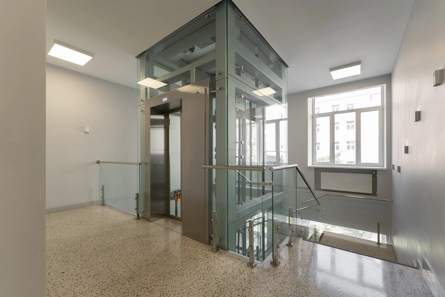 Реконструкция здания медицинского центра