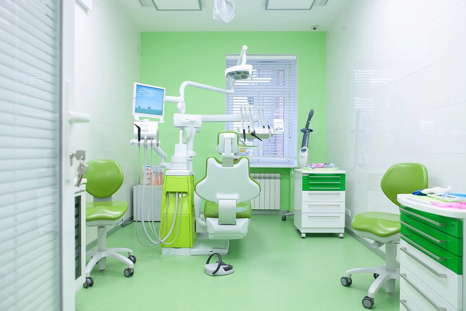 Стоматологическая клиника, г. Москва, Большой Козловский пер., 10, стр. 2