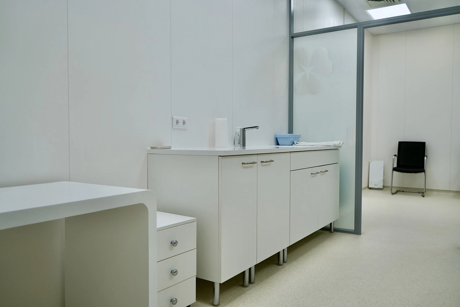 Клиника эстетической медицины и косметологии «МКНОЦ ЭМ Москва»