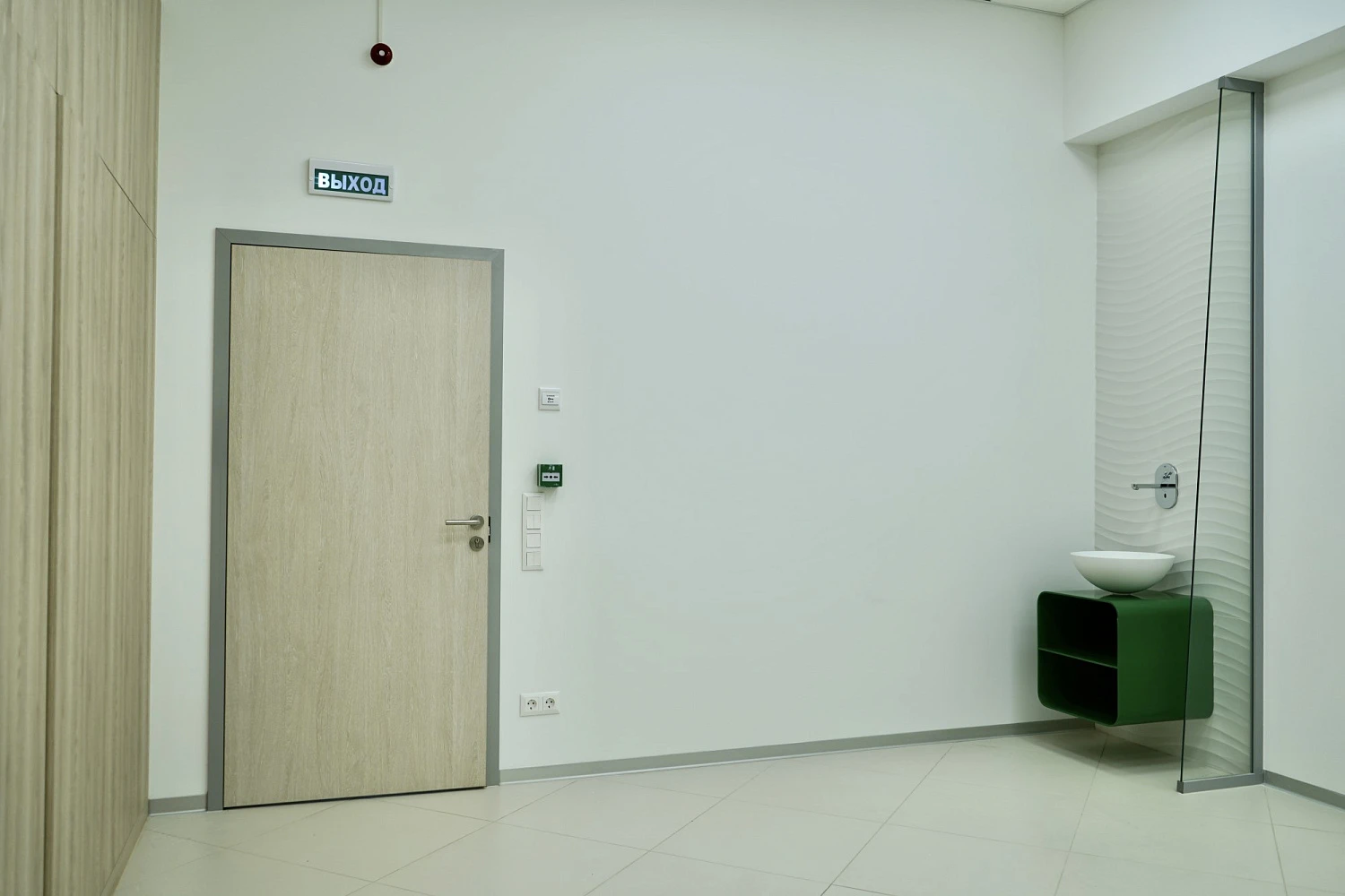 Клиника эстетической медицины и косметологии «МКНОЦ ЭМ Москва»