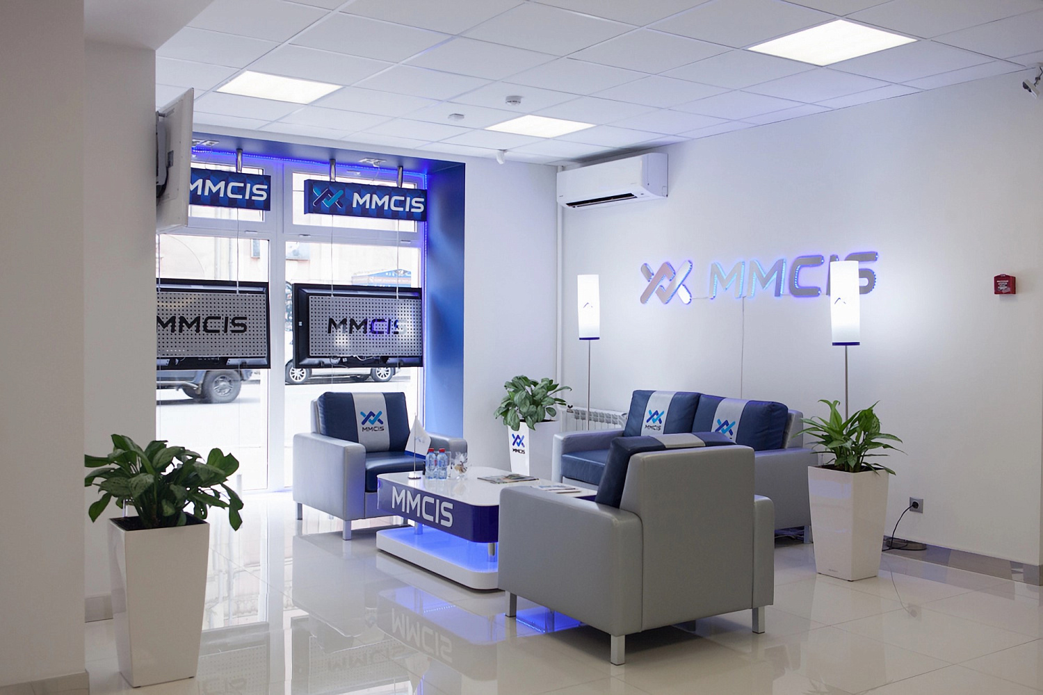 Сеть офисов «MMCIS»